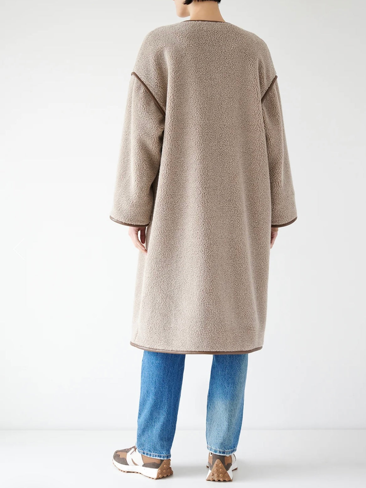 Velvet Greenwich Coat in Taupe