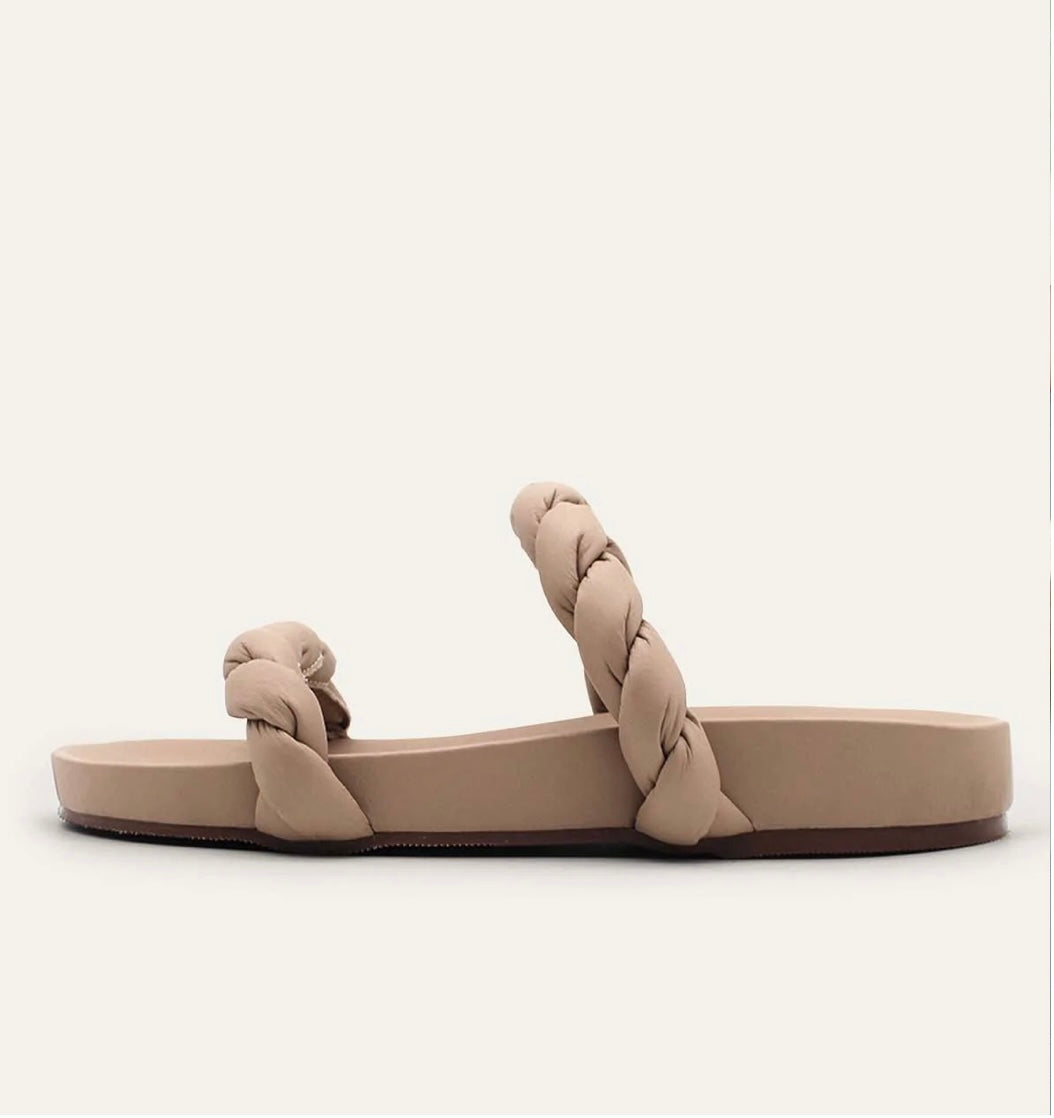 Kaanas Nosara Double Twisted Band Pool Slide in Sand