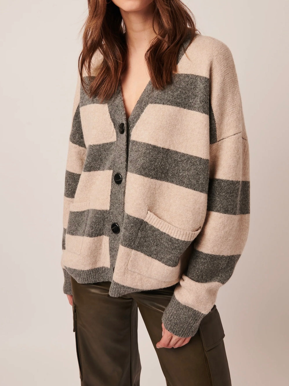 LINE Phillie Cardigan in Little Owl